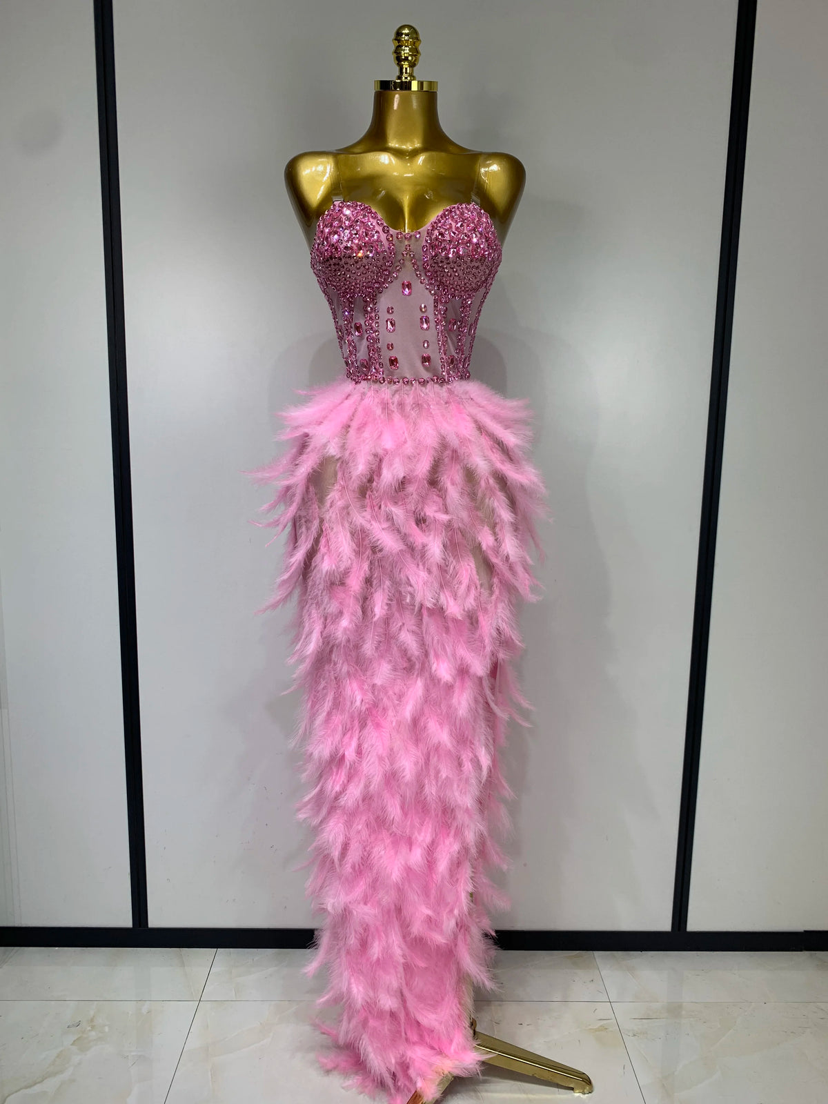 Sparkly Rhinestone Feather Mesh Long Dress Women Sexy Elegant Evening Party Luxury Birthday Photo Shoot Performance Costume