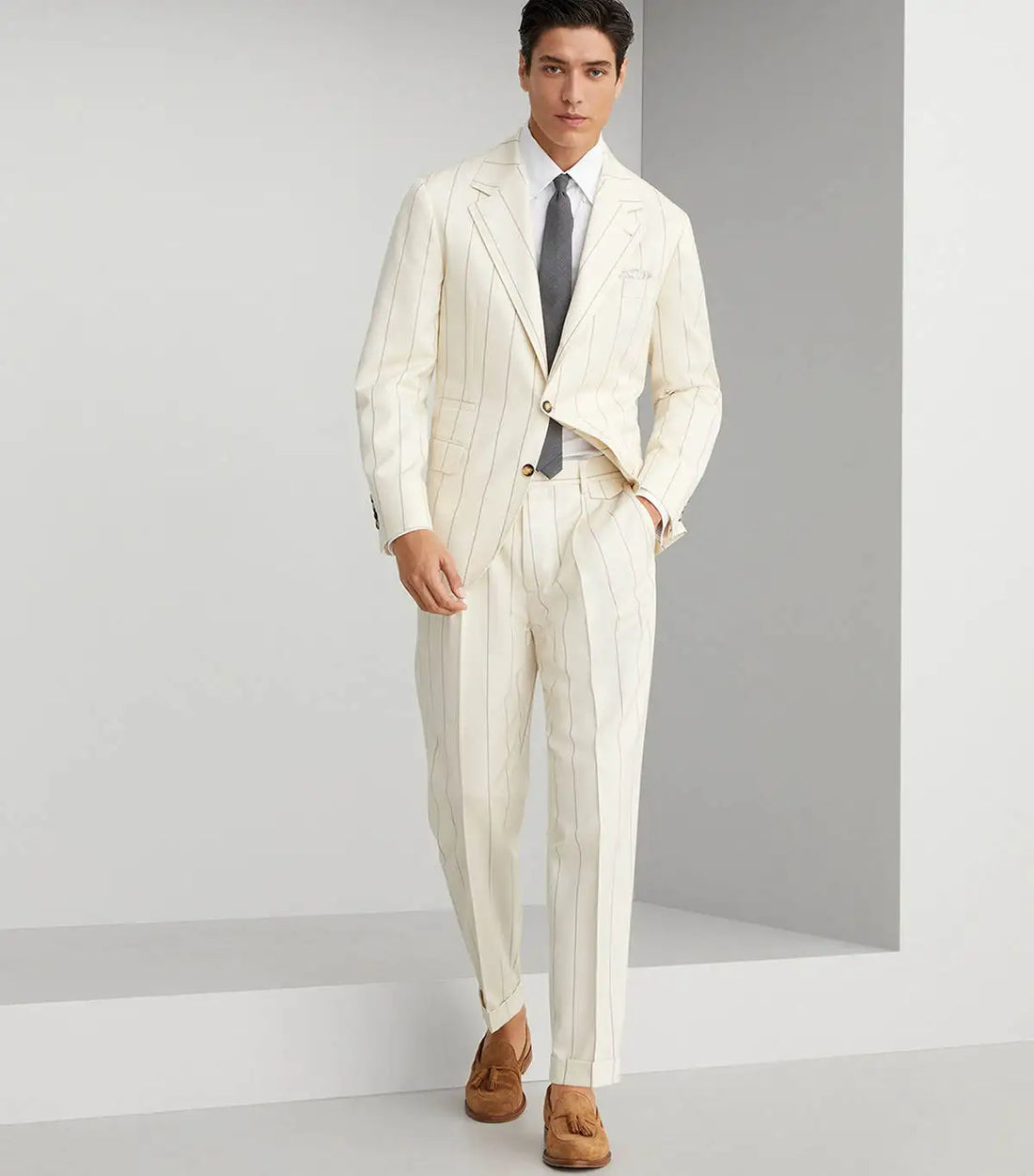 Pinstriped Men Wedding Suits Notched Lapel Single Breasted Tuxedos Groom Business Party 2 Psc Blazer Pants Custom Made
