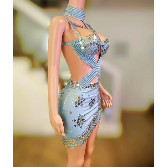 New Arrival Performance Outfit Women Sexy Halter Backless Sequined Rhinestones Party Dresses Hollow Out Singer Stage Wear