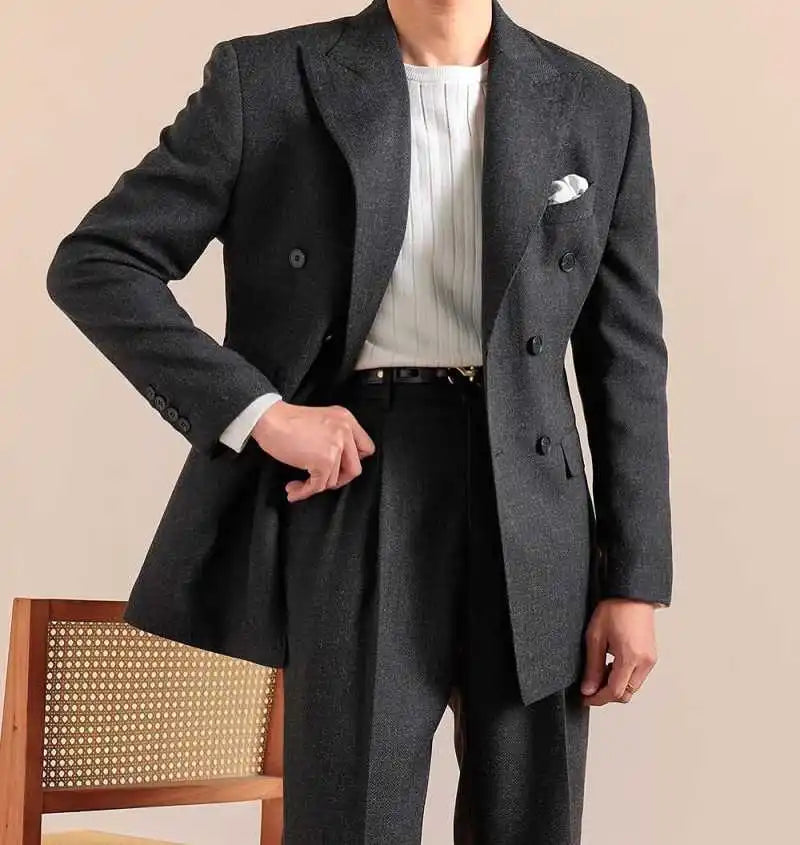 Simple Wedding Suits for Groom Peak Lapel Double Breasted Tuxedos 2 Pcs Jacket Pants Business Party Prom Customized