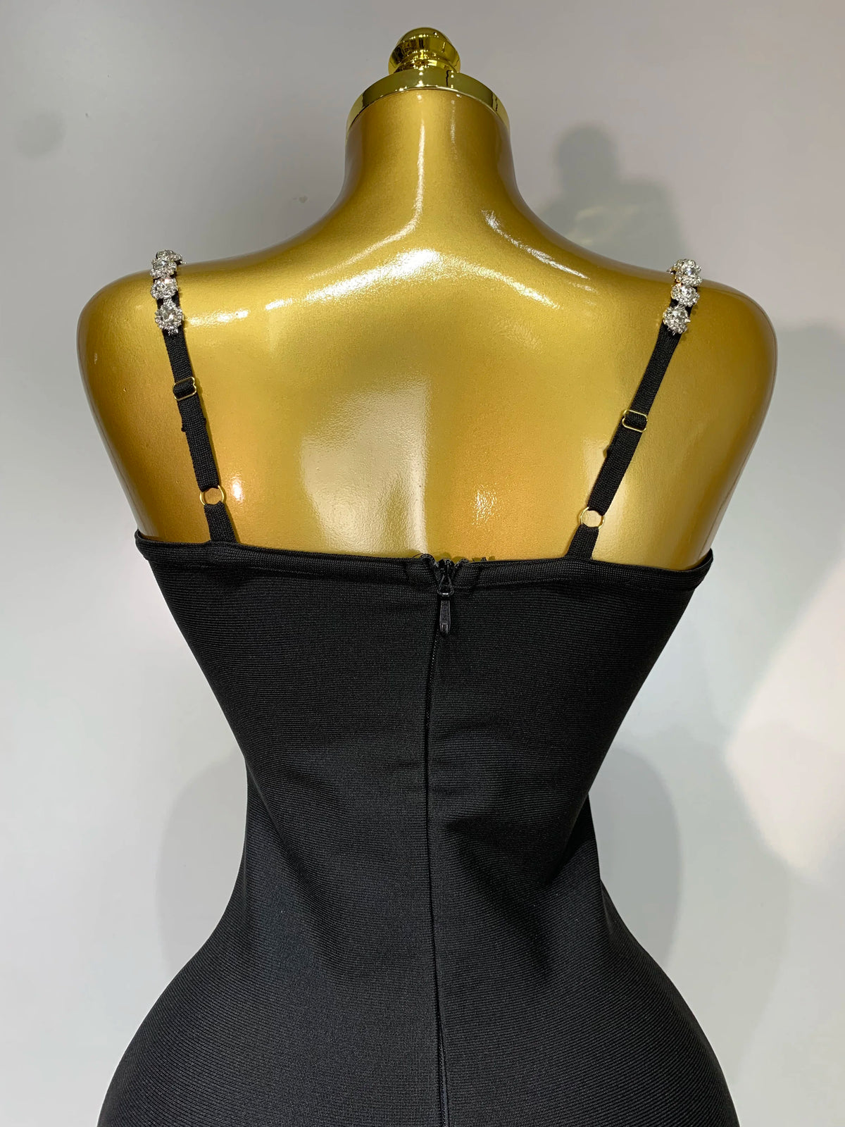 Women Sexy Sling V-neck Black Mini Bodycon Bandage Dress Luxury Celebrity Evening Club Celebrity Elegant Party Gowns