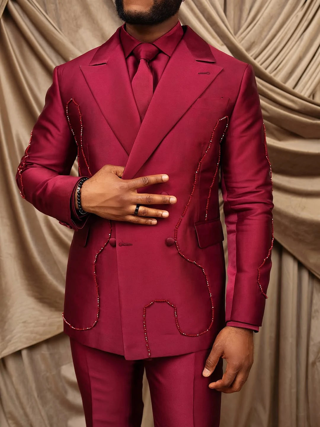 Stylish Men Suits Peaked Lapel Beading Blazer Tailor-Made 2 Pieces Set Jacket Double Breasted Groom Customized Coat Pants