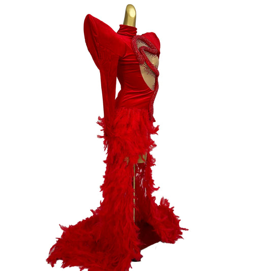 Unique Red Feather Elegant Dress for Women Celebrate Costume Evening Party Dress Blingbling Diamonds Birthday Gowns