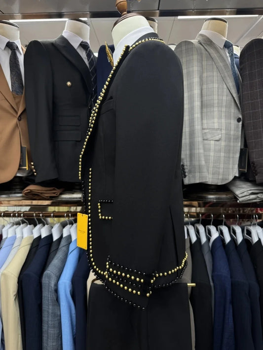 Modern Men Suits Tailor-Made 2 Pieces Beaded Peaked Lapel Jacket Rhinestone Blazer One Button Groom Customized Coat Pants