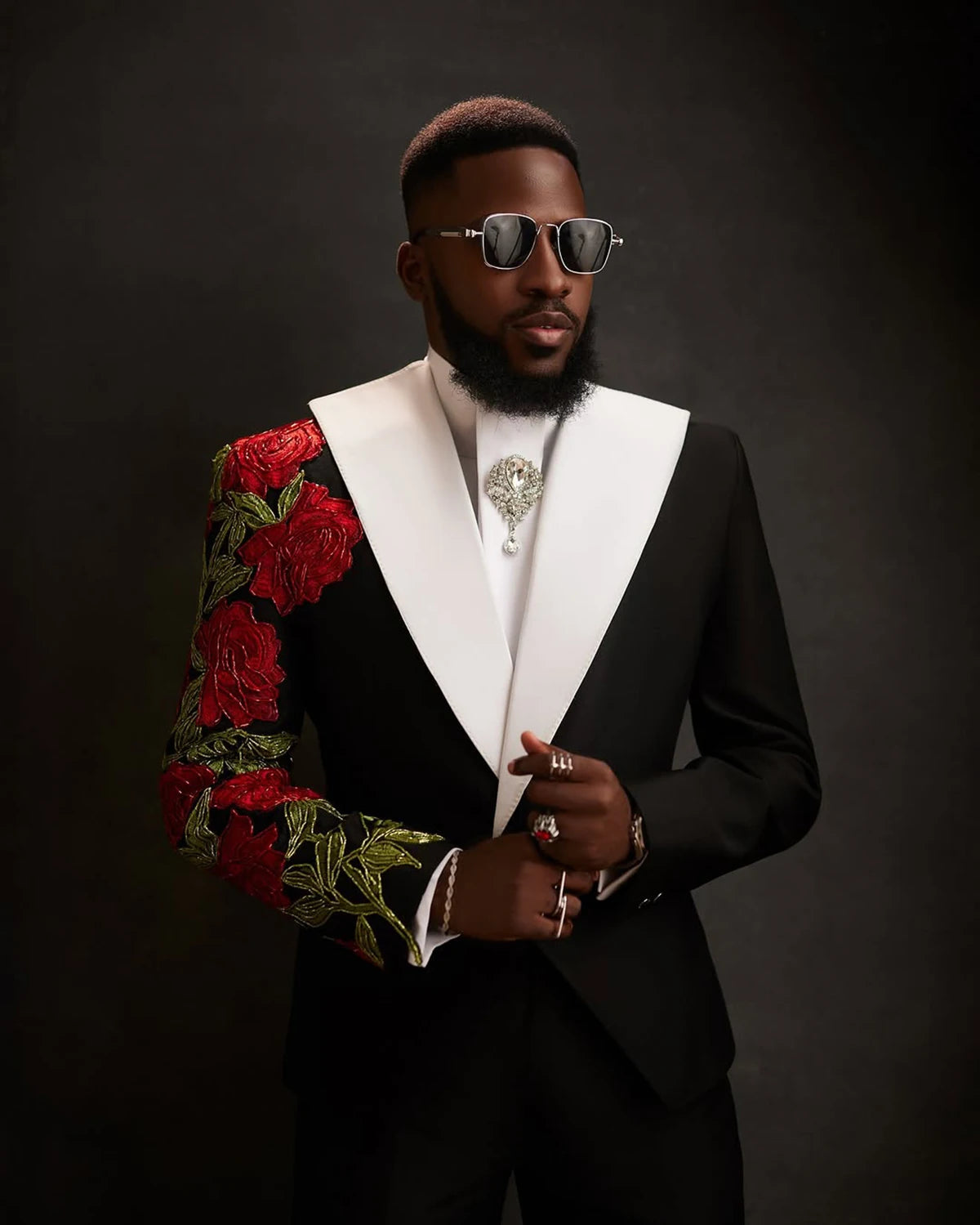 Unique Men Suits Wedding Rose 2 Pieces Set Coat Peaked Lapel Tailor-Made Groom Blazer One Button Party Customized Jacket Pants