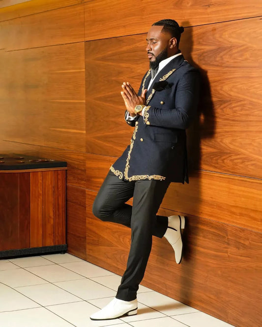 Vintage Men Suits Tailor-Made 2 Pieces Appliques Peaked Lapel Jacket Blazer Double Breasted Evening Party Customized Coat Pants