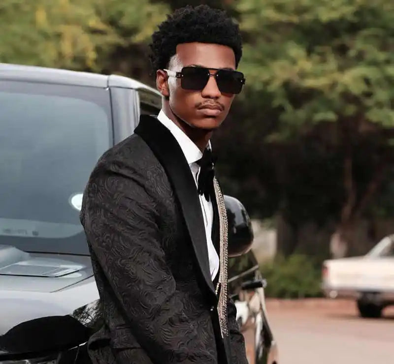 Gentleman Wedding Tuxedos Beaded 2 Pcs Jacket Pants Groom Suit Classic Fit Velvet Shawl Lapel Evening Party Outfits Customized