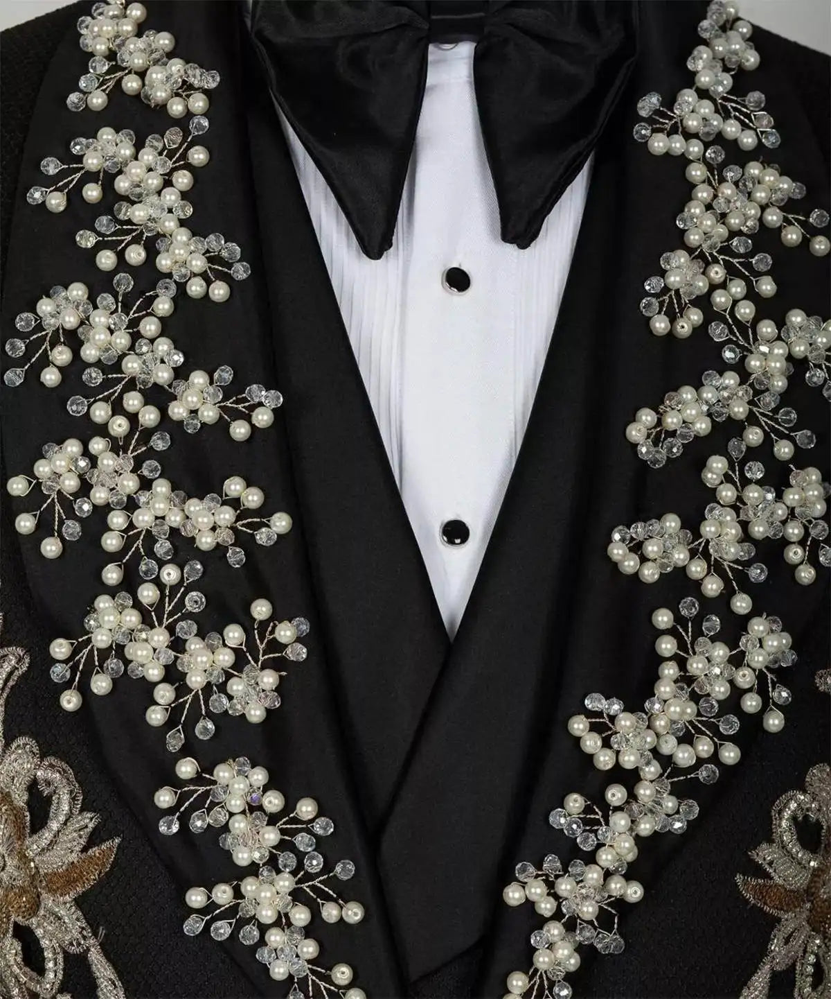 Elegant Men Suit 3 Piece Appliques Coat Blazer Suit Slim Formal Wedding Tuxedos Groom Business Prom Party Customized