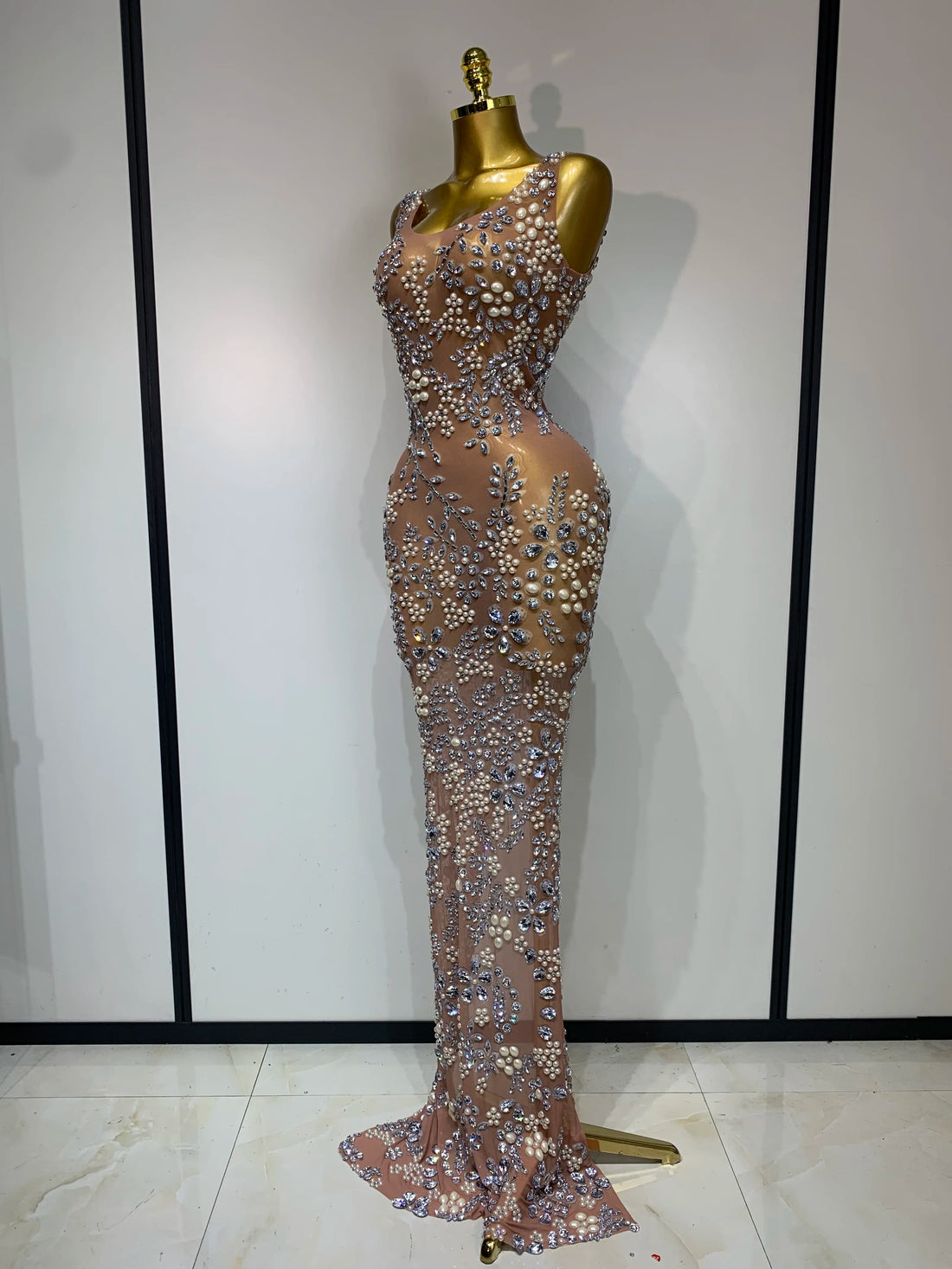 Women Lxury Diamonds Mesh See Through Long Dress Celebrity Elegant Evening Party Fancy Club Dress Singer Performance Costume