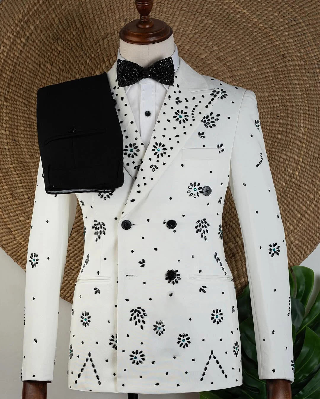 Luxury Men Suits 2 Pieces Set Tailor-Made Notched Lapel Jacket Rhinestone Blazer Double Breasted Groom Customized Coat Pants