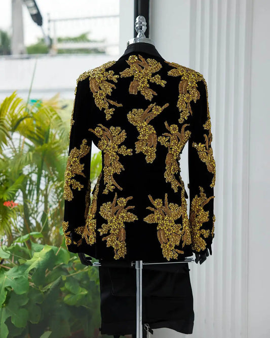 Luxury Men Suits Shawl Lapel Rhinestone Beaded Blazer 2 Pieces Set Celebrity Tuxedo Groom Coat Customized Jacket Black Pants