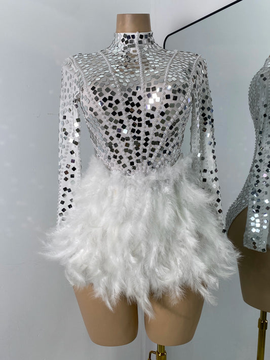 Luxury Sequined Mirror Beading Bodysuit for Women Sexy Long Sleeve Feather White Performance Dance Stage Costume Clubwear
