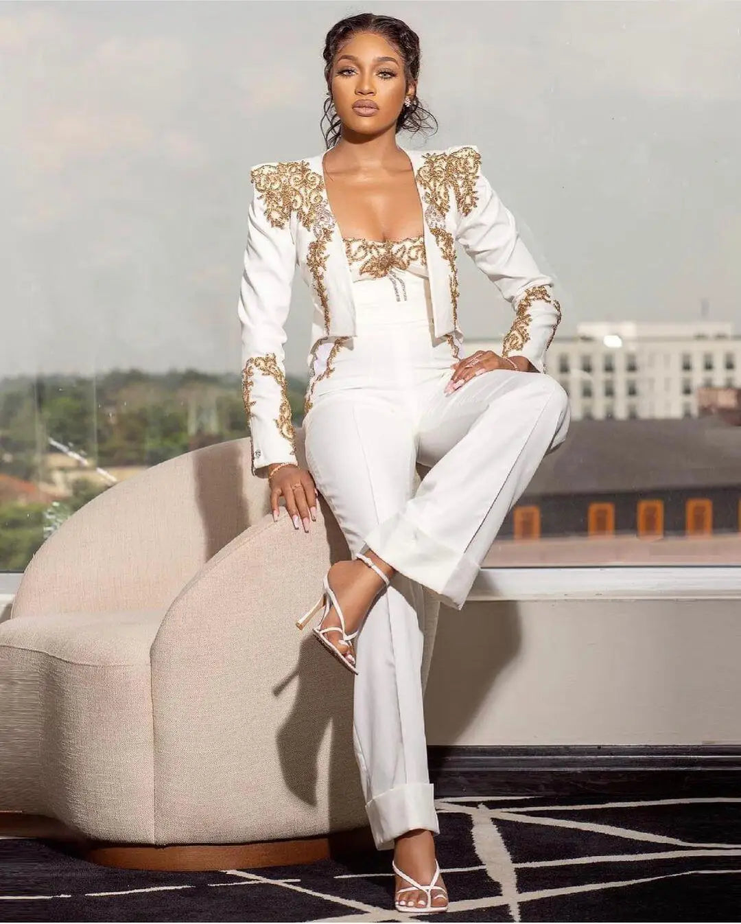 Luxury Women's Suit Long Sleeves Appliques Lady Set White Coat for Wedding Prom Slim Fit 3 Pcs Jacket Coat Pants Customize