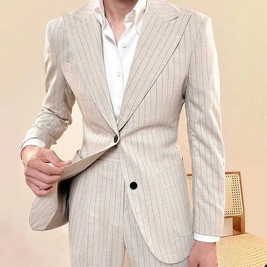 Classic Men Wedding Suits 2 Pcs Peaked Lapel Tuxedos for Bridegroom Blazer Pants for Party Business Groom Custom Made