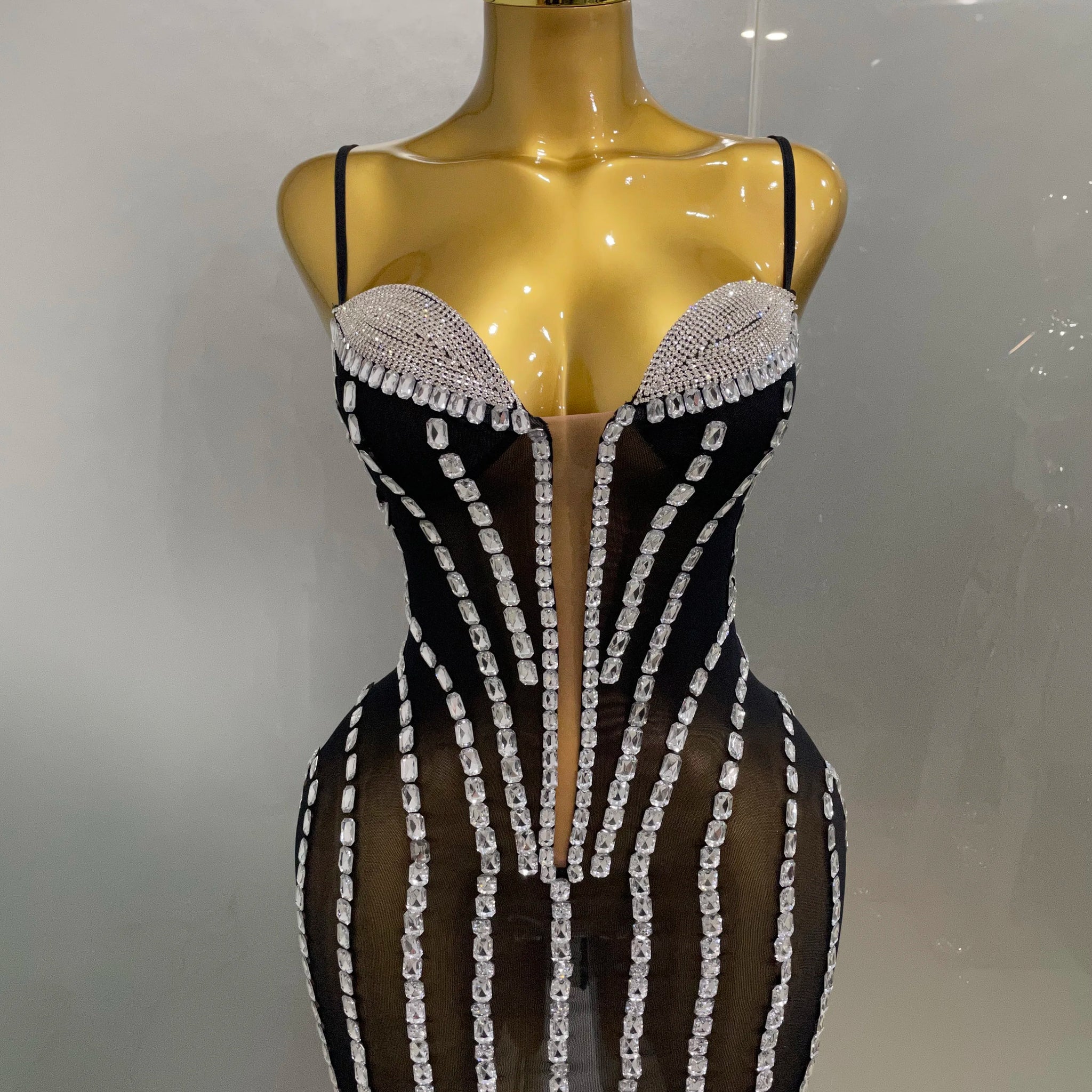 Robe courte transparente en maille à strass scintillants pour femme, tenue de soirée, d'anniversaire, de bal, de boîte de nuit, de séance photo, de scène