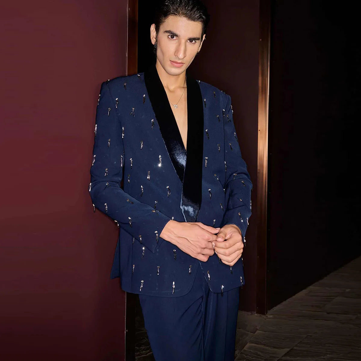 Customized Men Suits 2 Pieces Sets Single Breasted Groom Male Blazers Wedding Diamond Beaded Ropa Slim Fit Party Tuxedos