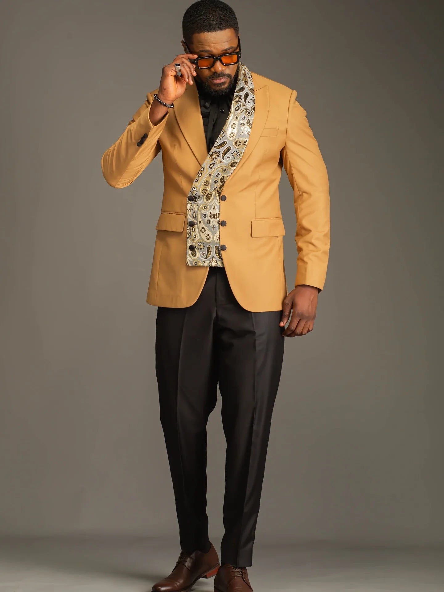 Retro Men’s Suit Peaked Lapel Tailor-Made Jacquard Jacket 2 Pieces Set Blazer Double Breasted Groom Customized Coat Black Pants