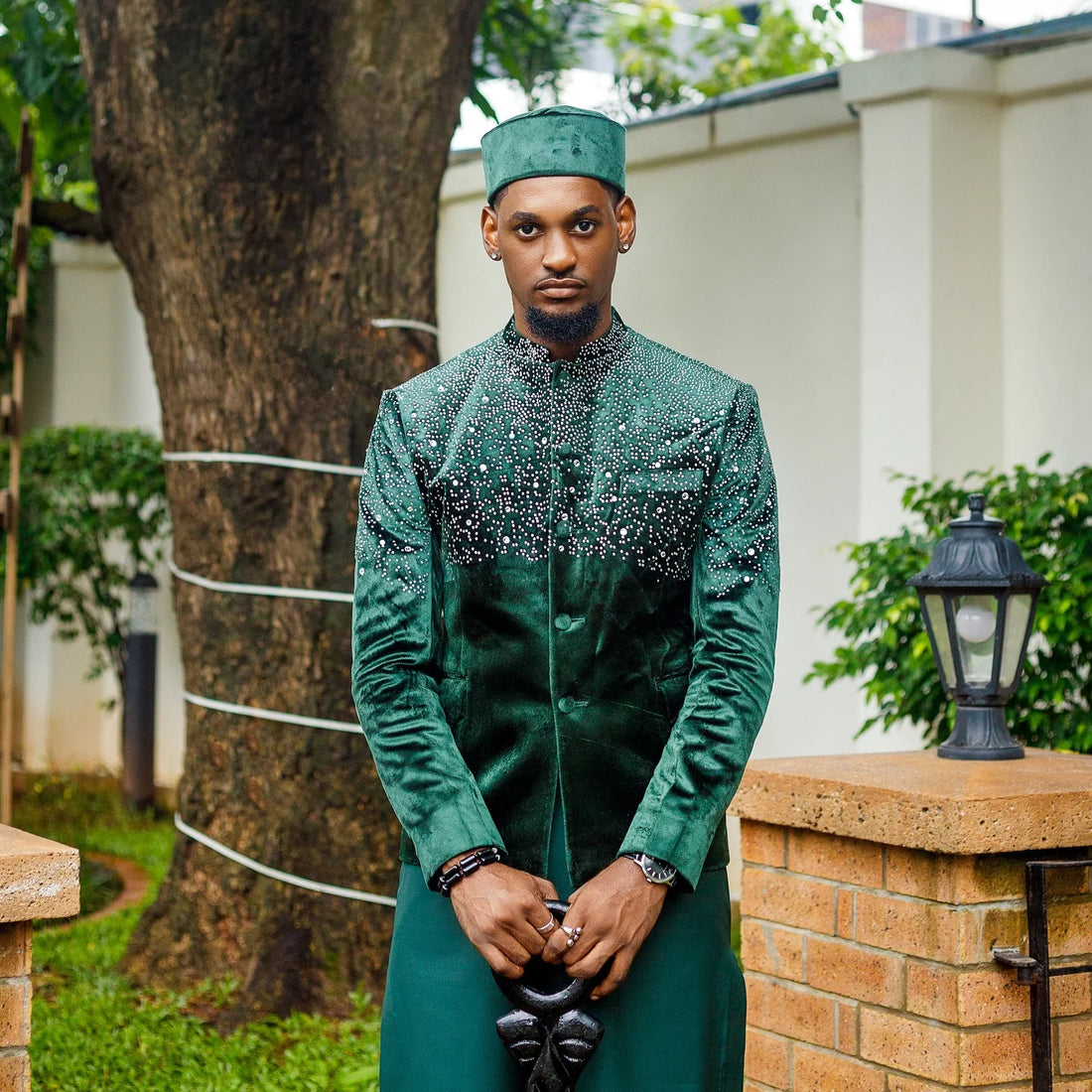 Muslim Men's Suit Beaded Tailor-Made 2 Pieces Set Jacket Rhinestone Middle East Velvet Single Breasted Customized Coat Pants