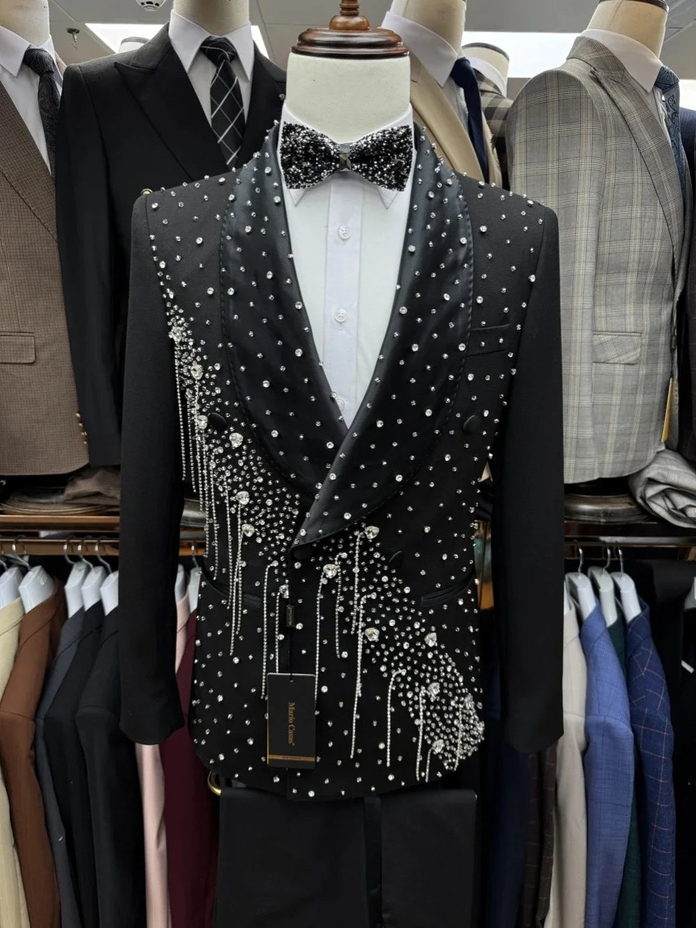 Elegant Men Suits Rhinestone Shawl Lapel Tailor-Made 2 Pieces Set Tassel Double Breasted Groom Blazer Customized Jacket Pants