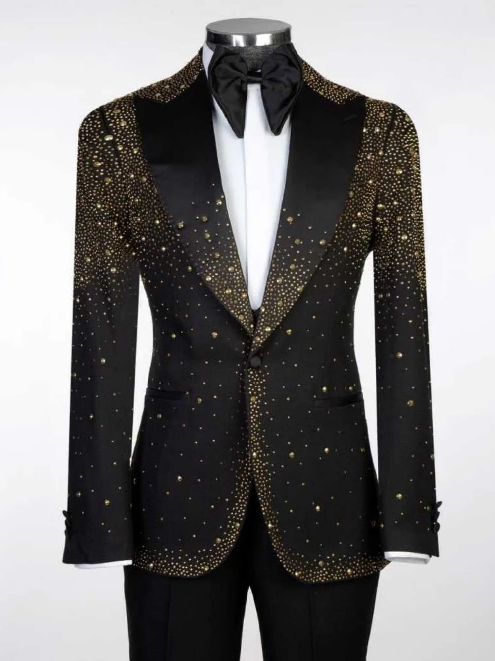 Luxury Wedding Tuxedos Beaded 2 PCS Jacket Pants Men Suit Fashion Peaked Lapel One Button Groom Party Outfits Customized
