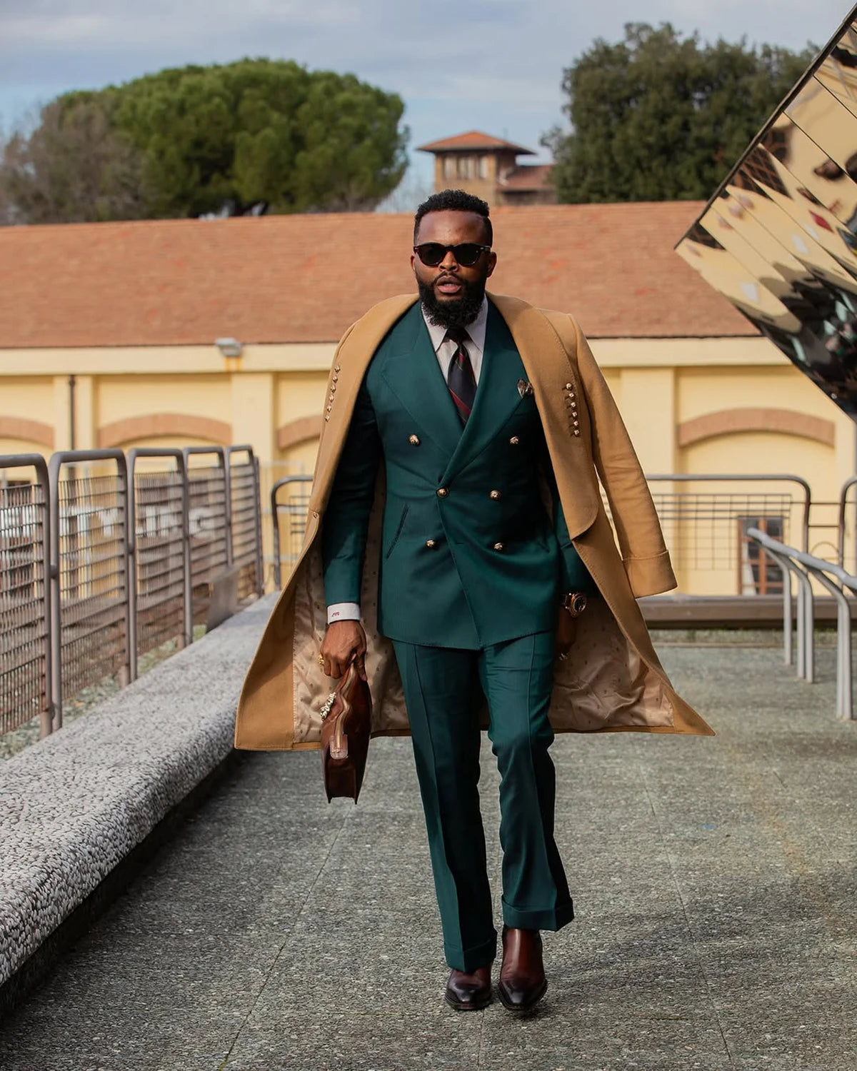 Fashion Men Overcoat Shawl Lapel One Piece Long Suits Tailor-Made Jacket Blazer One Button Groom Customized Coat