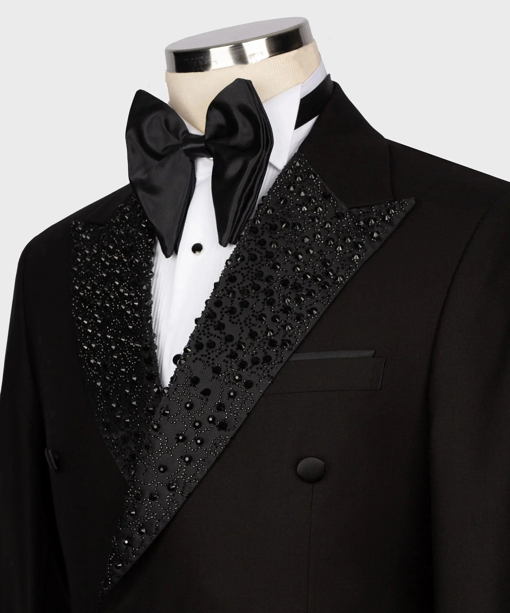 Modern Men Suits Tailor-Made Peaked Lapel 2 Pieces Set Beaded Double Breasted Wedding Blazer Customized Jacket Black Pants