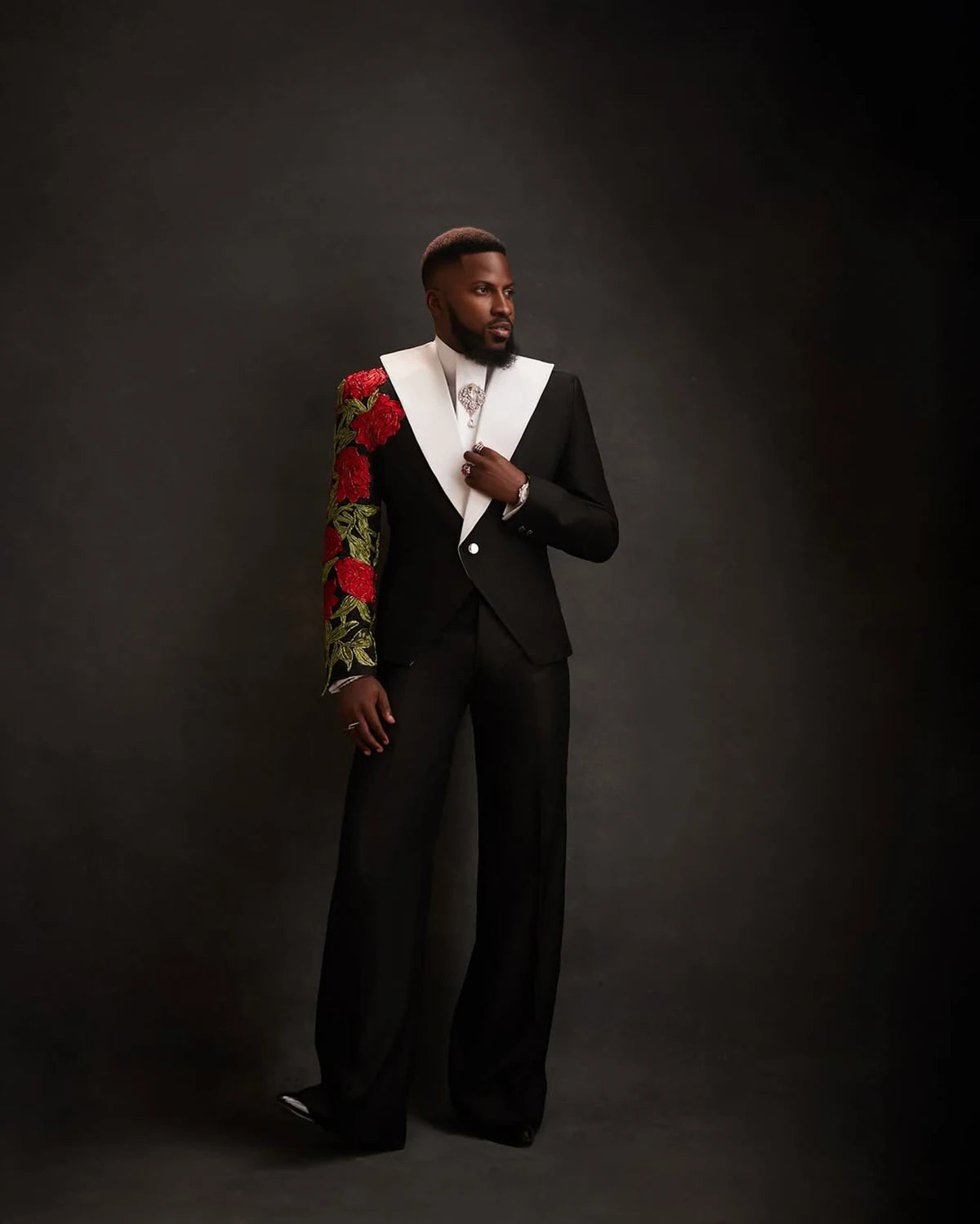 Unique Men Suits Wedding Rose 2 Pieces Set Coat Peaked Lapel Tailor-Made Groom Blazer One Button Party Customized Jacket Pants