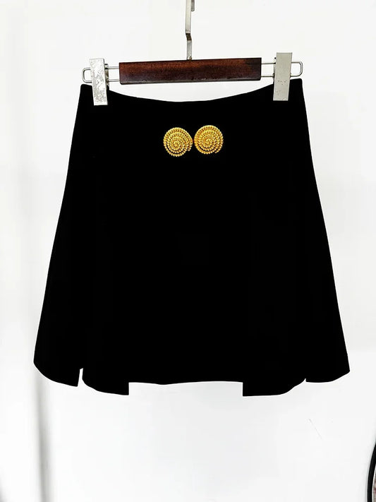 Stylish Designer Women Large Metal Buckle Decoration Pleated Mini Skirt