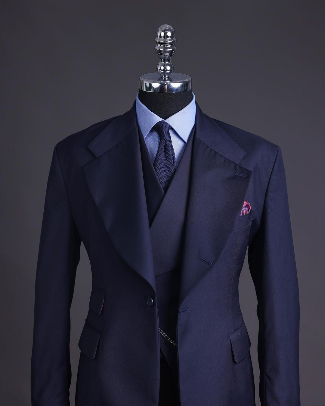 Trajes de boda clásicos para hombre, esmoquin plano a medida, 3 piezas, chaqueta, chaleco, pantalón, blazer, fiesta, cantante, novio, traje hecho a medida. 