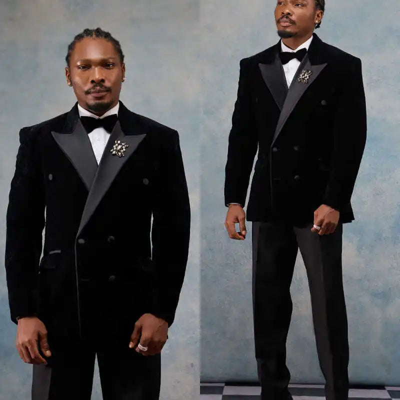 Classic Wedding Tuxedos 2 Pcs Jacket Pants Velvet Men Suit Casual Peaked Lapel Double Breasted Evening Groom Party Customized