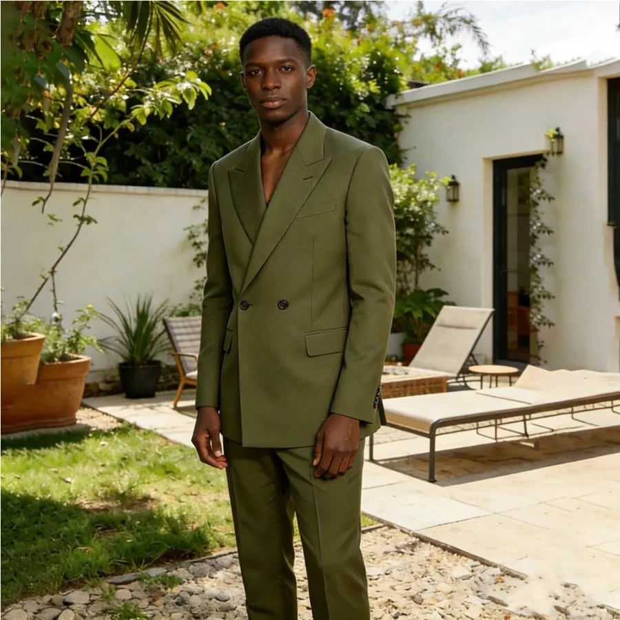 Suits for Men Solid 2 Pieces Jacket Pants Peaked Lapel Double Breasted Formal Business Groom Prom Outfits Bespoke Male Clothing