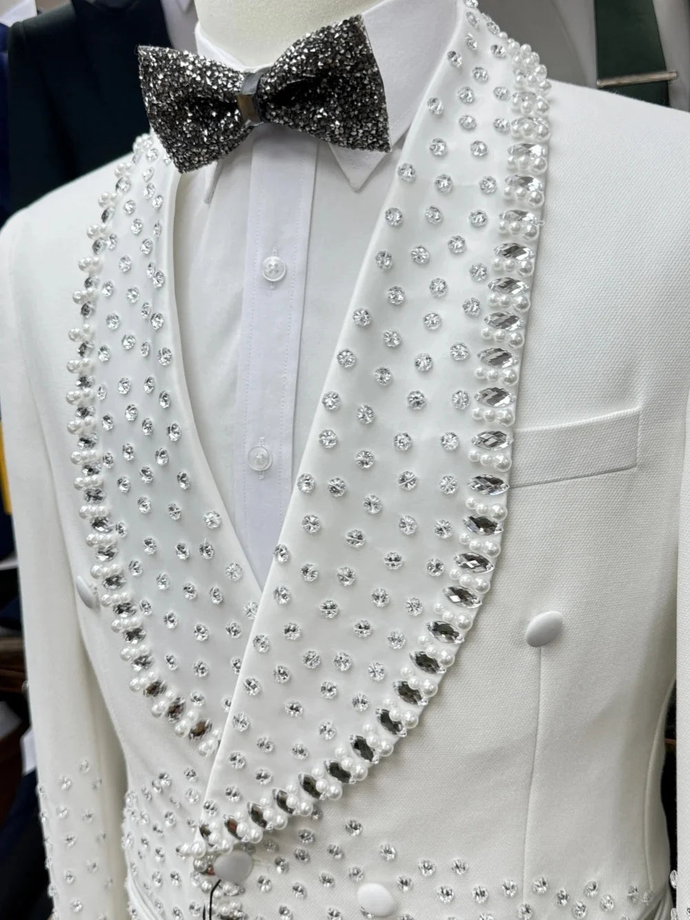 Modern Men's Suit Pearls Rhinestone Shawl Lapel 2 Pieces Set Jacket Tailor-Made Blazer Double Breasted Customized Coat Pants