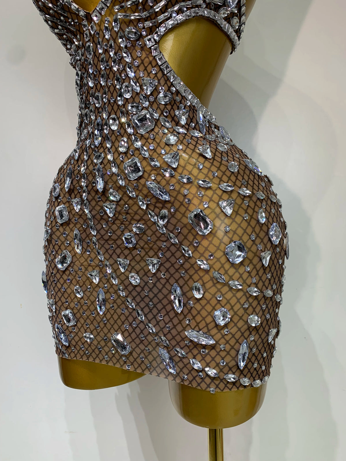 Sexy Sparkly Diamond Backless Short Dress Women Sleeveless Mesh See Through Evening Birthday Gown Singer Stage Outfit