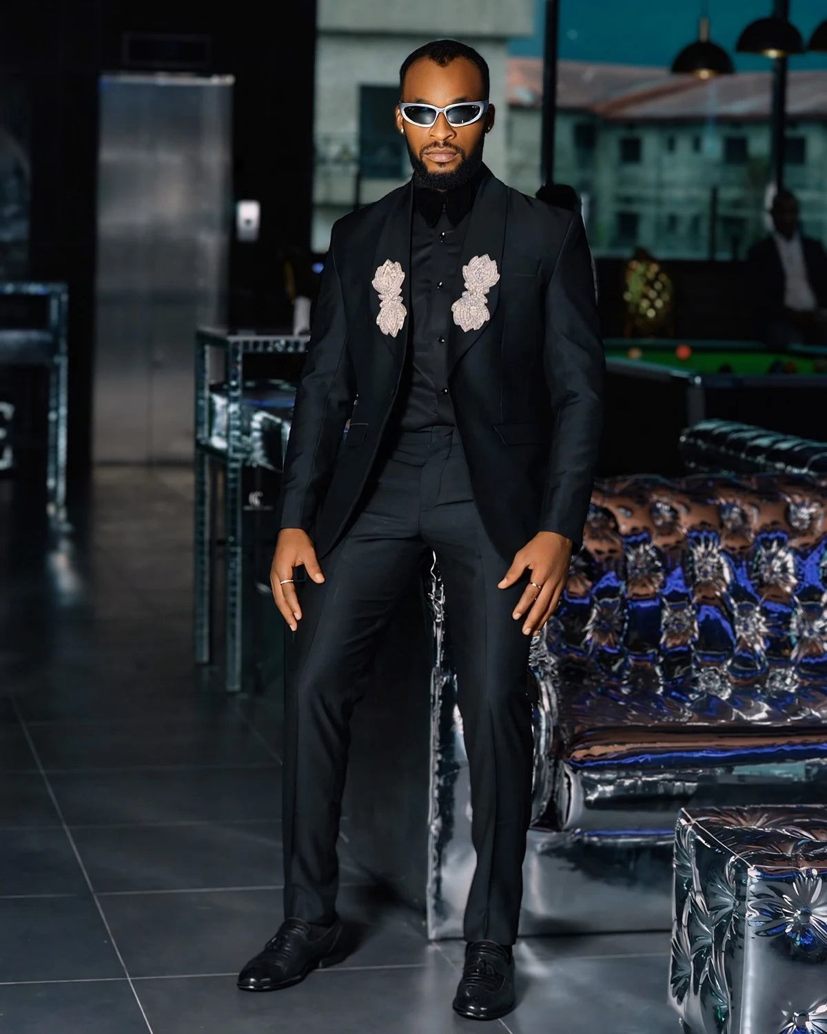 Elegant Men Suits Shawl Lapel Tailor-Made 2 Pieces Set Jacket Blazer One Button Groom Customized Coat Black Pants