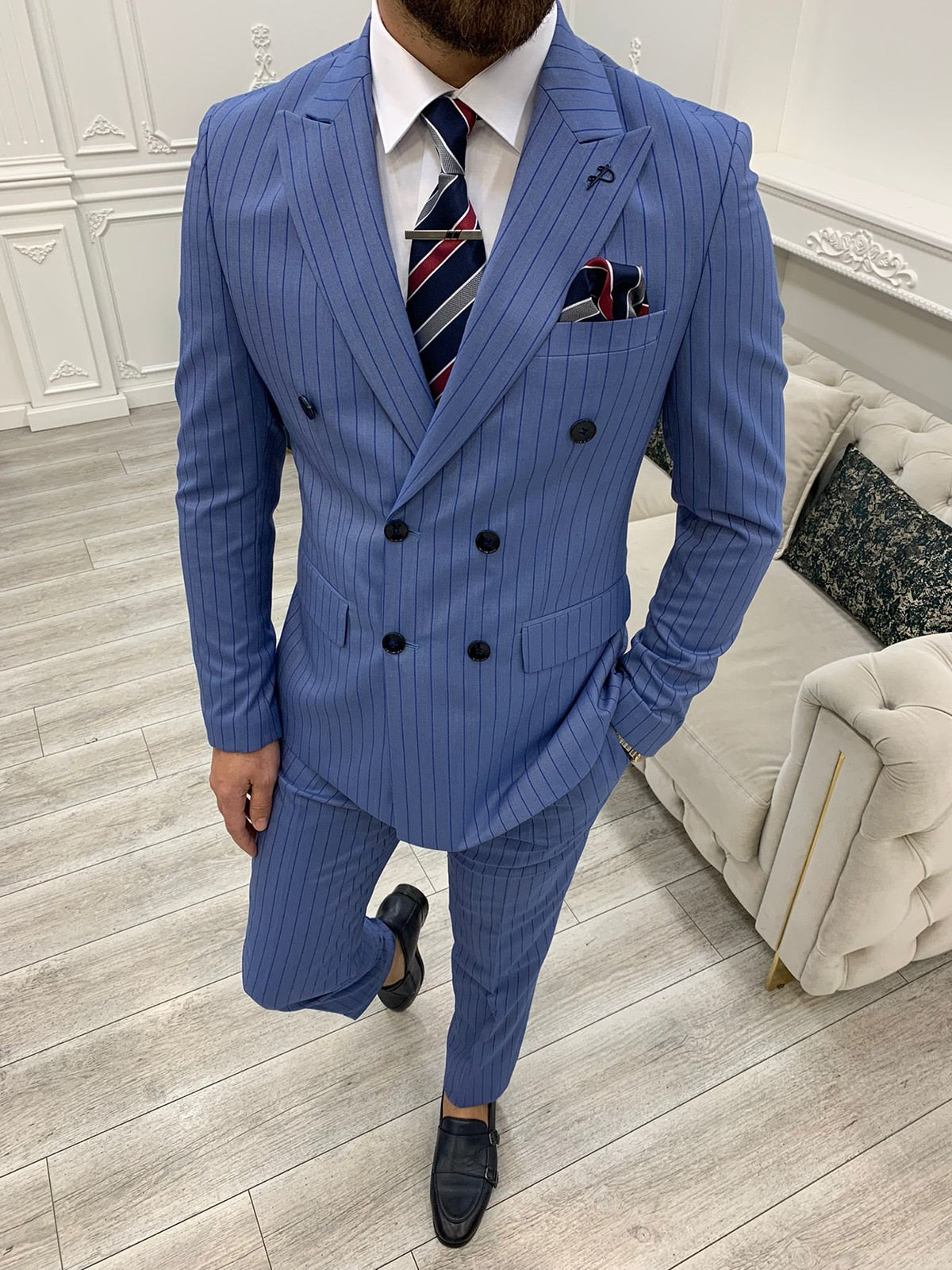 Modern Men's Suit 2 Pieces Blazer Pants Double Breasted Peaked Lapel Business Pinstripes Wedding Groom Tailored Costume Homme