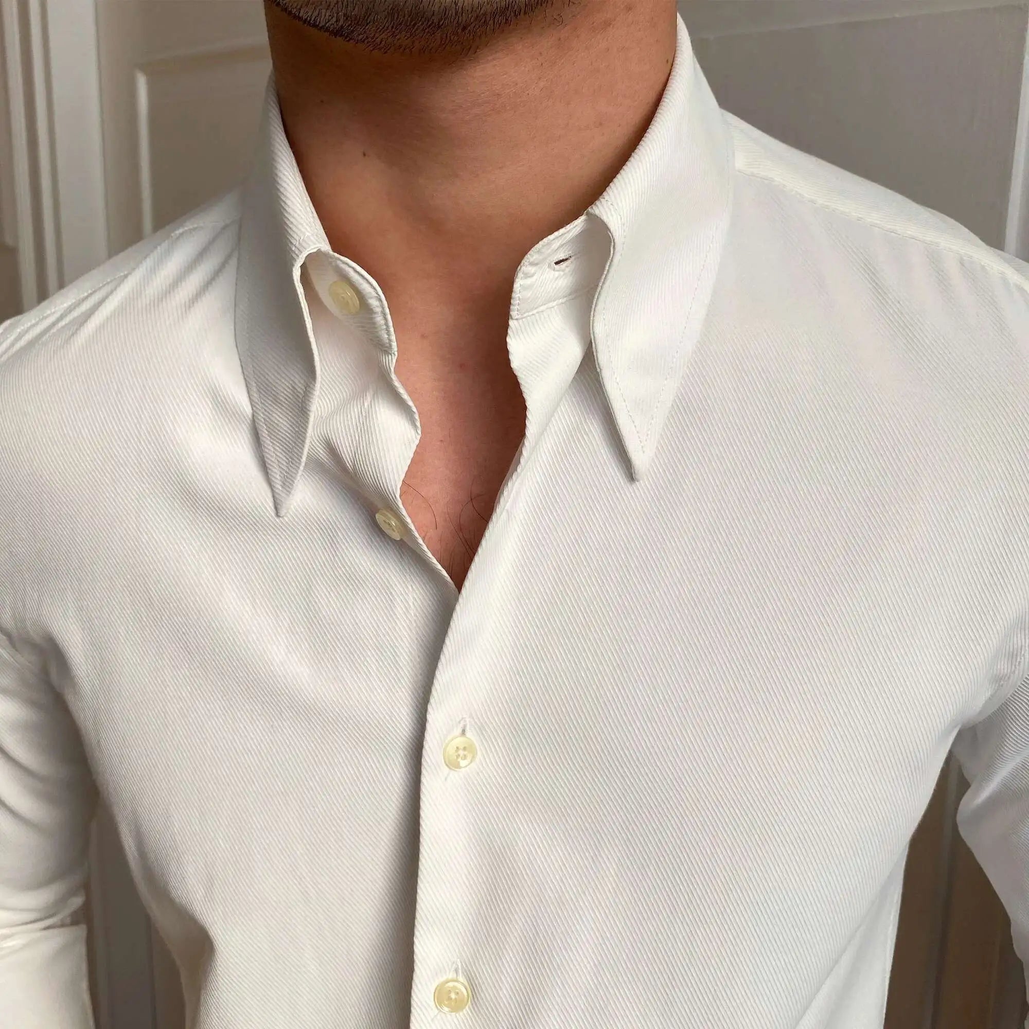 Leisure British Business Shirt Design British Men Cuba Collar Slim Solid White Shirt Camisa Social Masculina Men Shirt