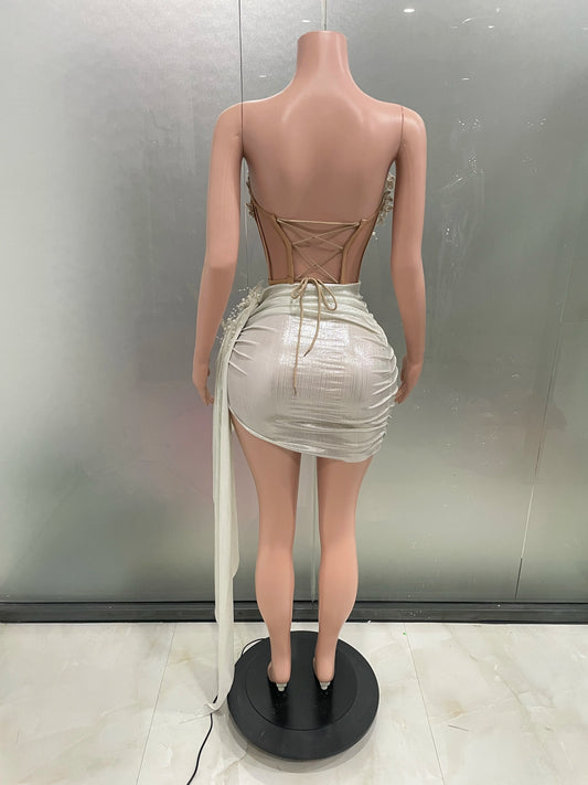 Robe courte sexy blanche sans bretelles avec perles, 2 pièces, pour femme, tenue de soirée, d'anniversaire, de discothèque, de chanteur, de danseuse, de scène