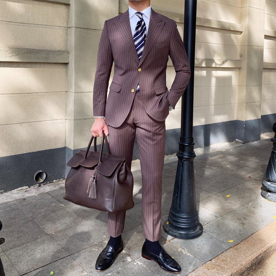 Costume homme 2 pièces blazer pantalon simple boutonnage revers pointu rayures fines mode smoking affaires moderne mariage marié 