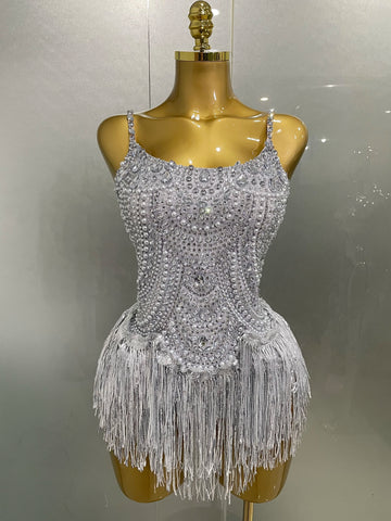 Body scintillant argenté avec strass et perles et pompons pour femme, tenue sexy pour soirée, anniversaire, discothèque, spectacle sur scène