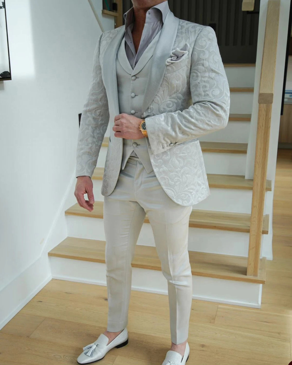 Elegant Wedding Suits 3 Pcs for Men Shawl Lapel Groom Wear Slim Fit Prinstriped Tuxedos Evening Party