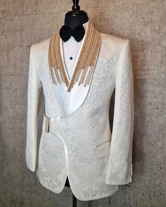 Fashion Wedding Tuxedos With Buckle Beaded Jacquard Men Suits  Shawl Lapel 1 Piece Set Jacket Handsome Groom Blazers Customized