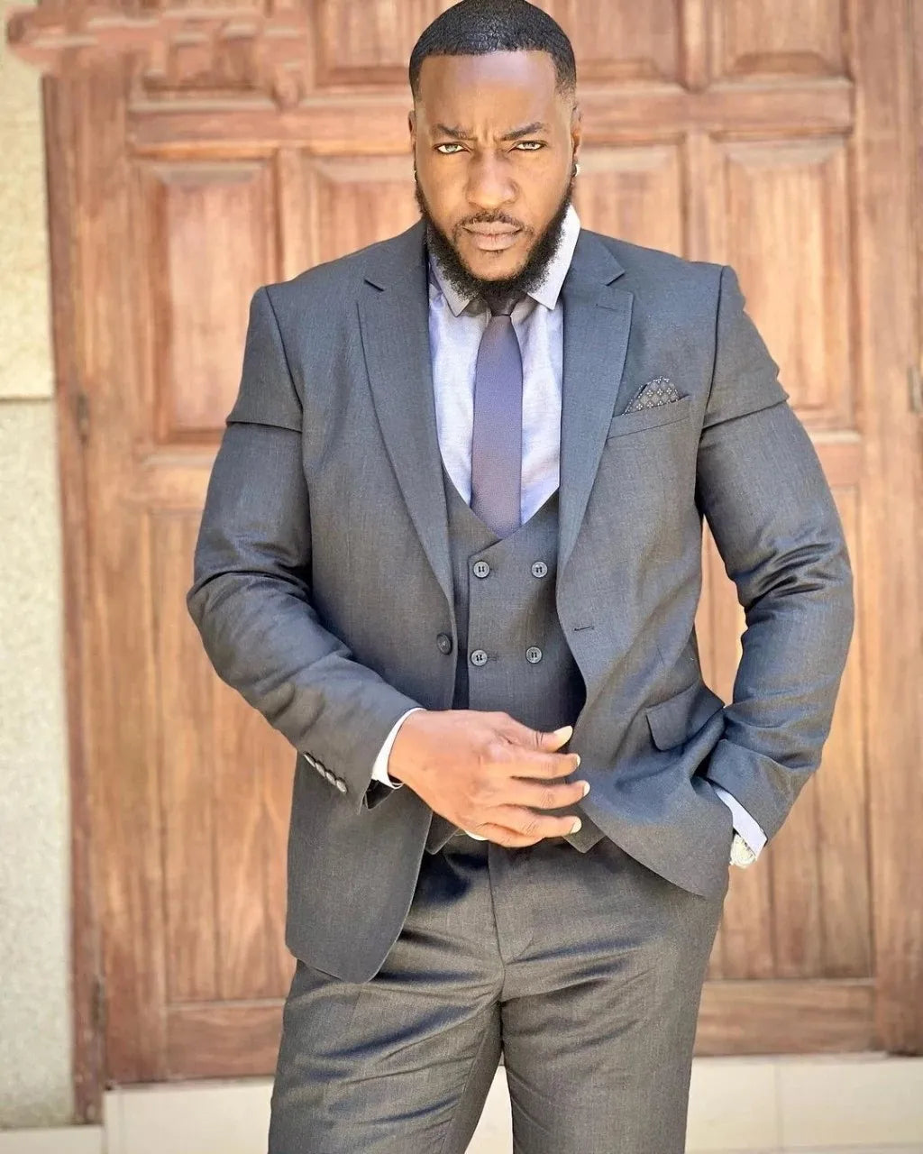 Traje gris a medida para hombre, 3 piezas, de un solo pecho, para oficina, negocios, boda, novio, ropa para hombre 