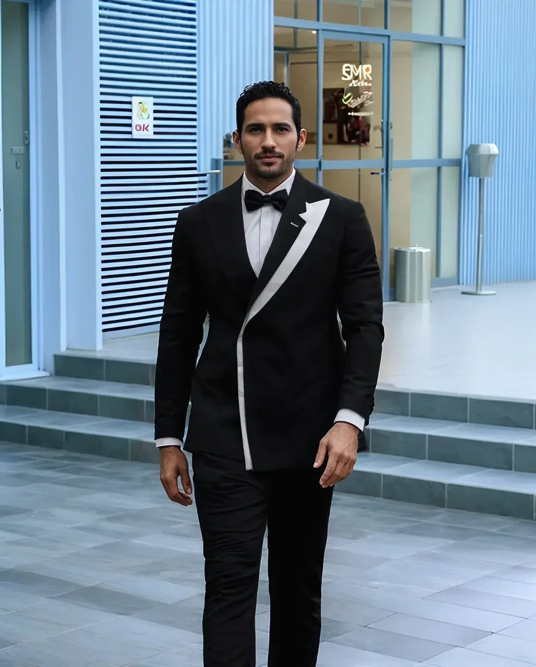 Formal Men's Suits 2 Pcs with Black Unique Collar Wedding Groom Tuxedo Blazer Pants for Business Custom Male Suit