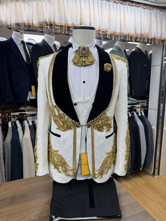 Men Suits Tailor-Made 3 Pieces Set Coat Jacquard Appliques Tassel Shawl Lapel Crystal Blazer Customized Jacket Vest Black Pants