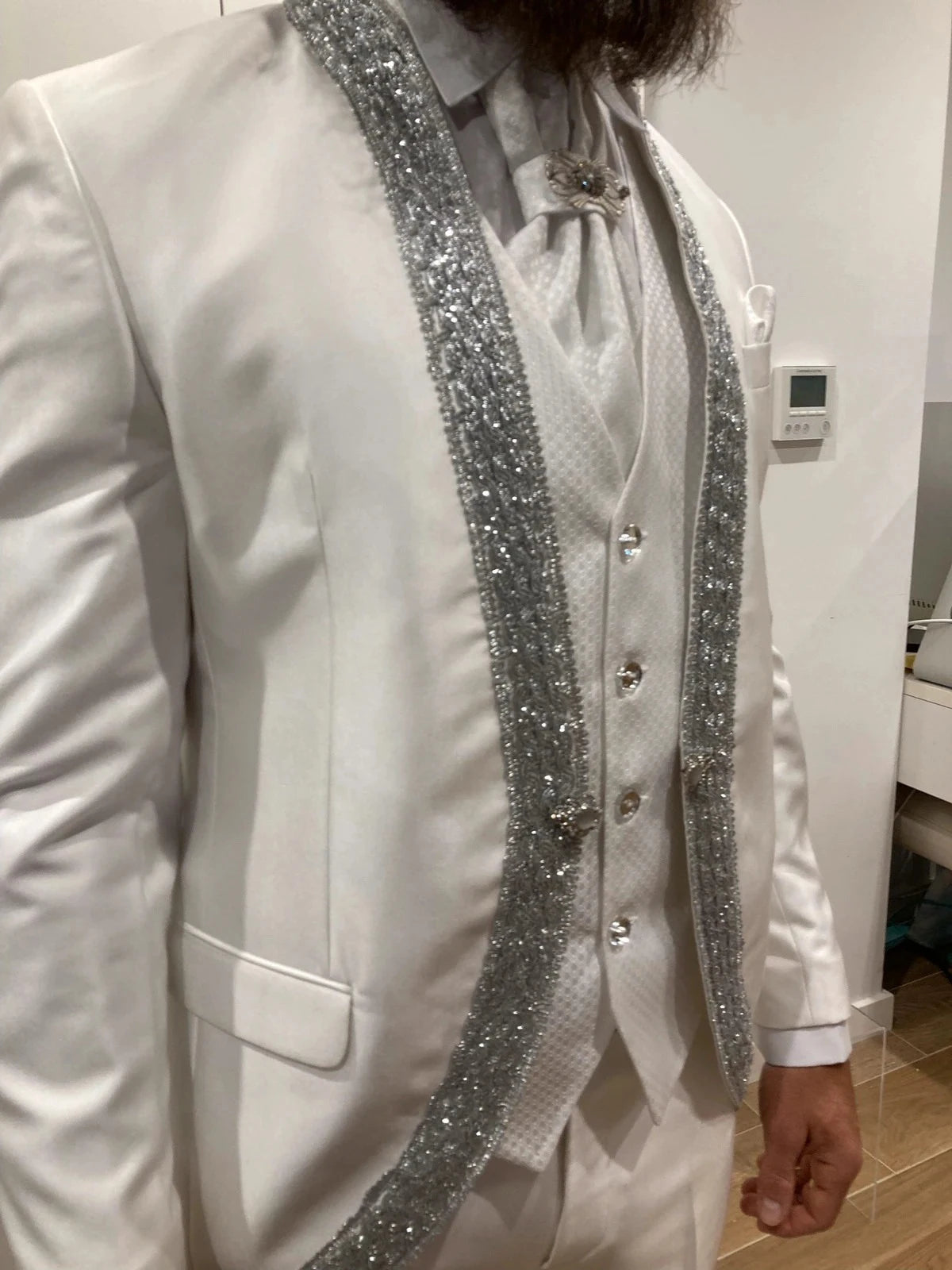 Fashion Man Suits Fit Slim Beading Shawl Lapel Party Prom 2 Pieces Set Blazer Rhinestone Customized One Button Jacket Pants