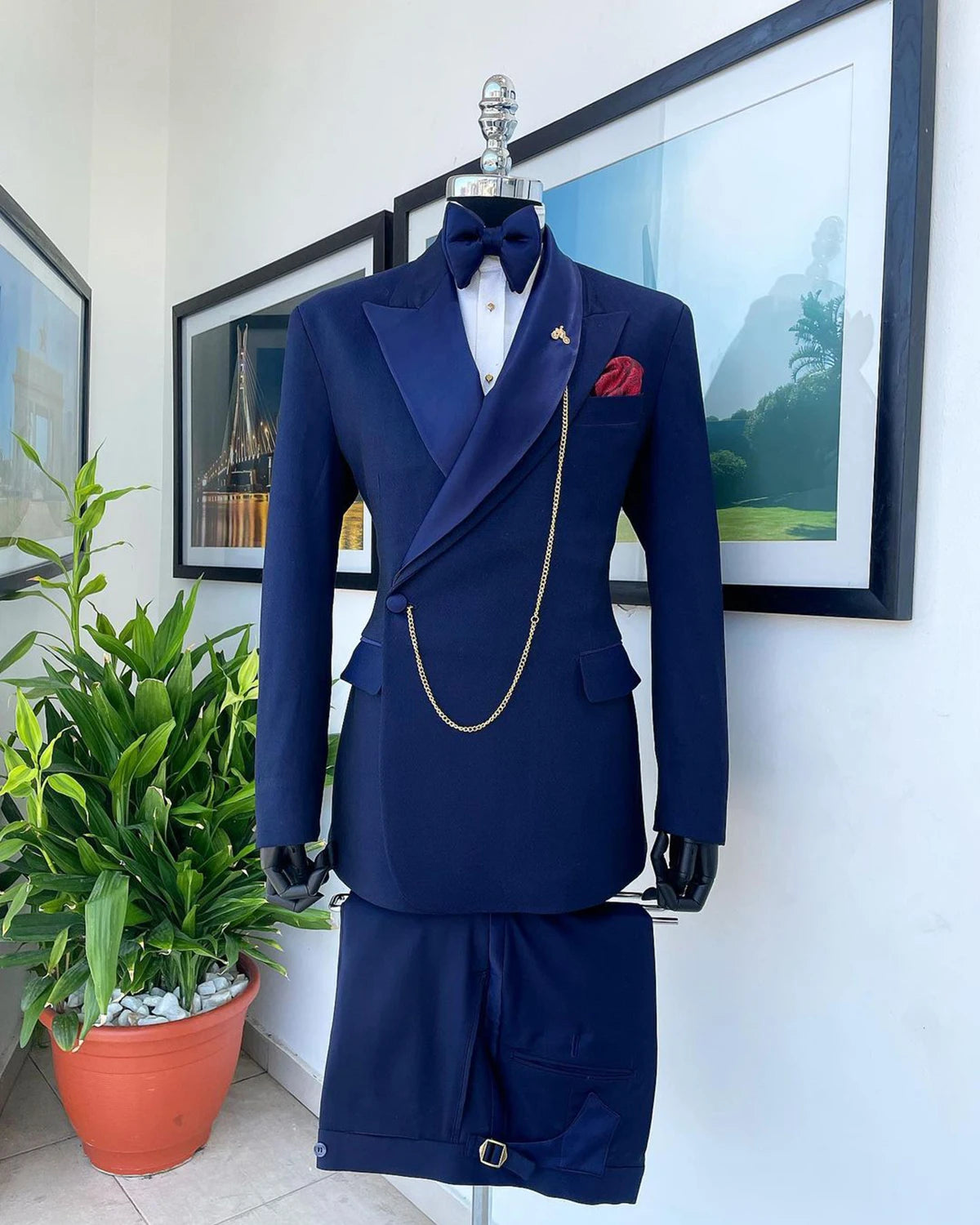 Navy Blue Men's Suits Tailored 2 Pieces Blazer Pants One Button Peaked Satin Lapel Formal Groom Slim Fit Customed Plus Size