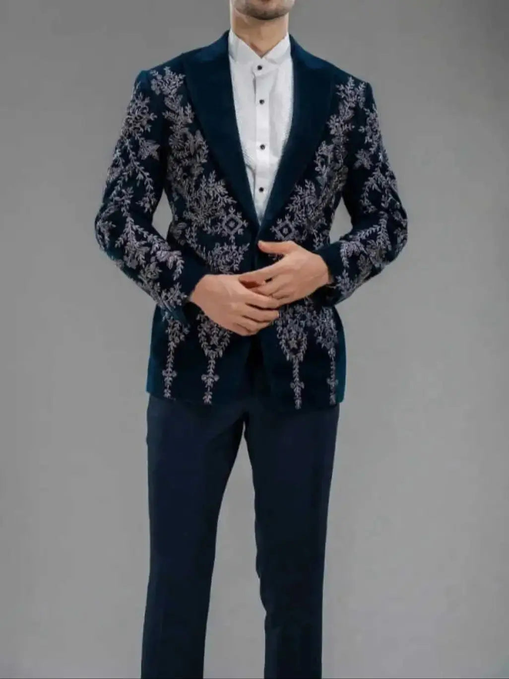Elegant Men's Suits 2 Pieces Blazer Appliques Single Breasted Wedding Tuxedos Slim Fit Custom Made Costumes Hommes