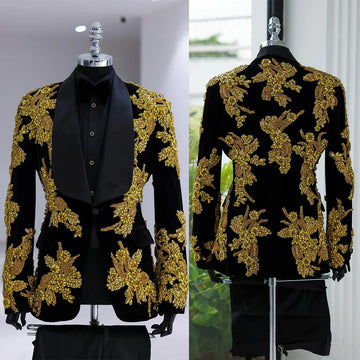 Luxury Men Suits Shawl Lapel Rhinestone Beaded Blazer 2 Pieces Set Celebrity Tuxedo Groom Coat Customized Jacket Black Pants