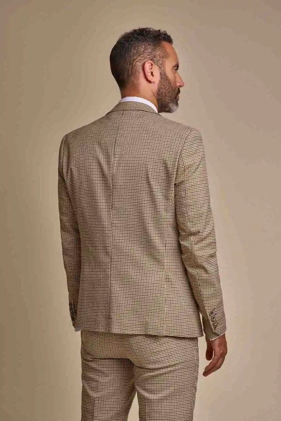 Classic Wedding Suits for Groom Notched Lapel Tuxedos Single Breasted 3 Pcs Jacket Vest with Pants Customized