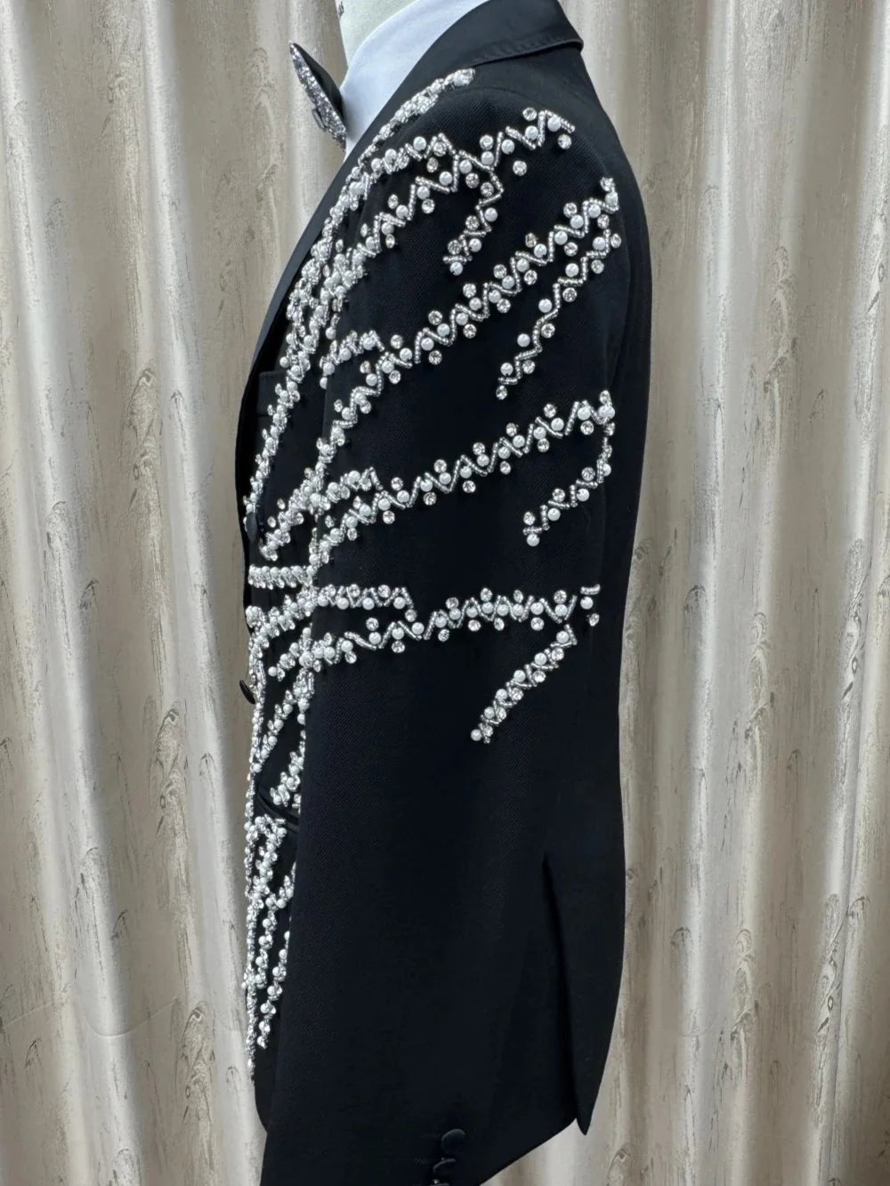 Luxury Men's Suit Pearls Rhinestone Shawl Lapel 2 Pieces Set Jacket Tailor-Made Blazer Double Breasted Customized Coat Pants
